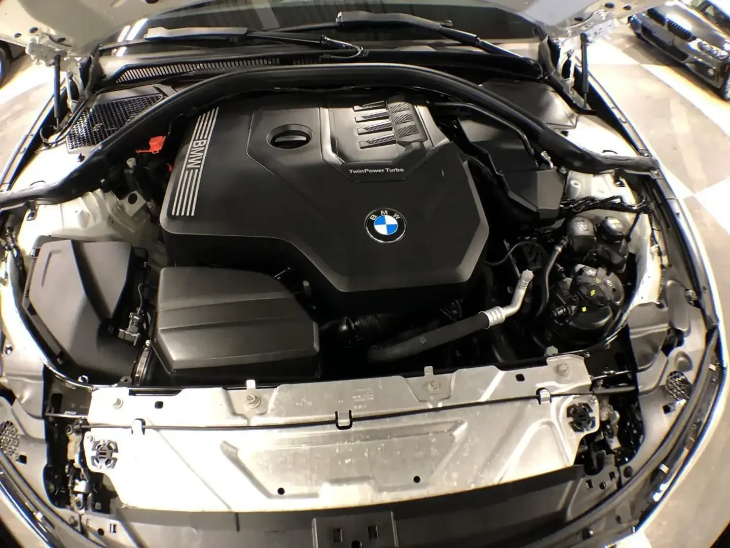 BMW 330 X-DRIVE SPORT, снимка 17 - Автомобили и джипове - 54367026