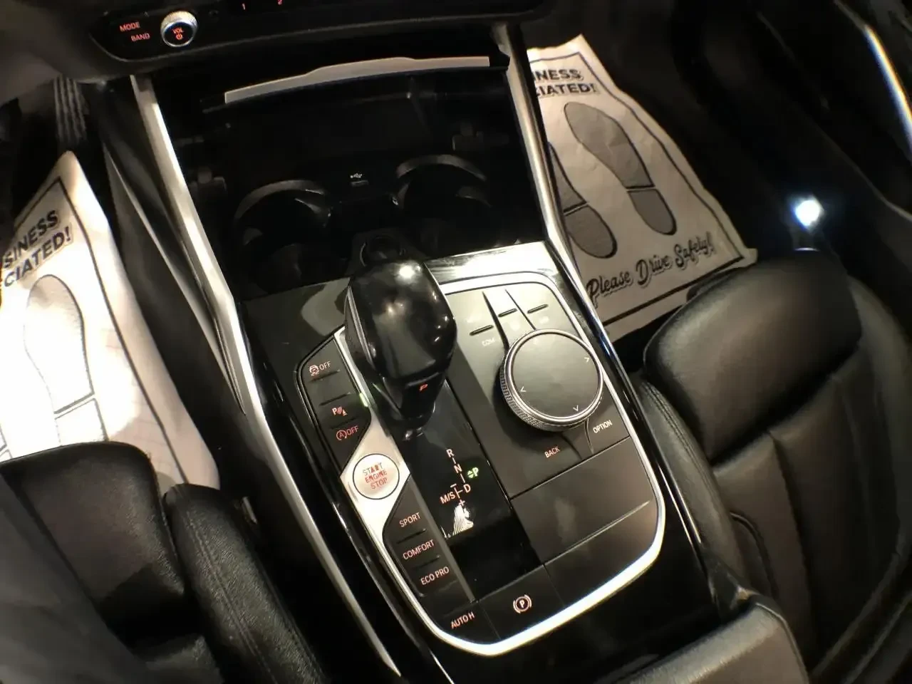 BMW 330 X-DRIVE SPORT, снимка 12 - Автомобили и джипове - 54367026