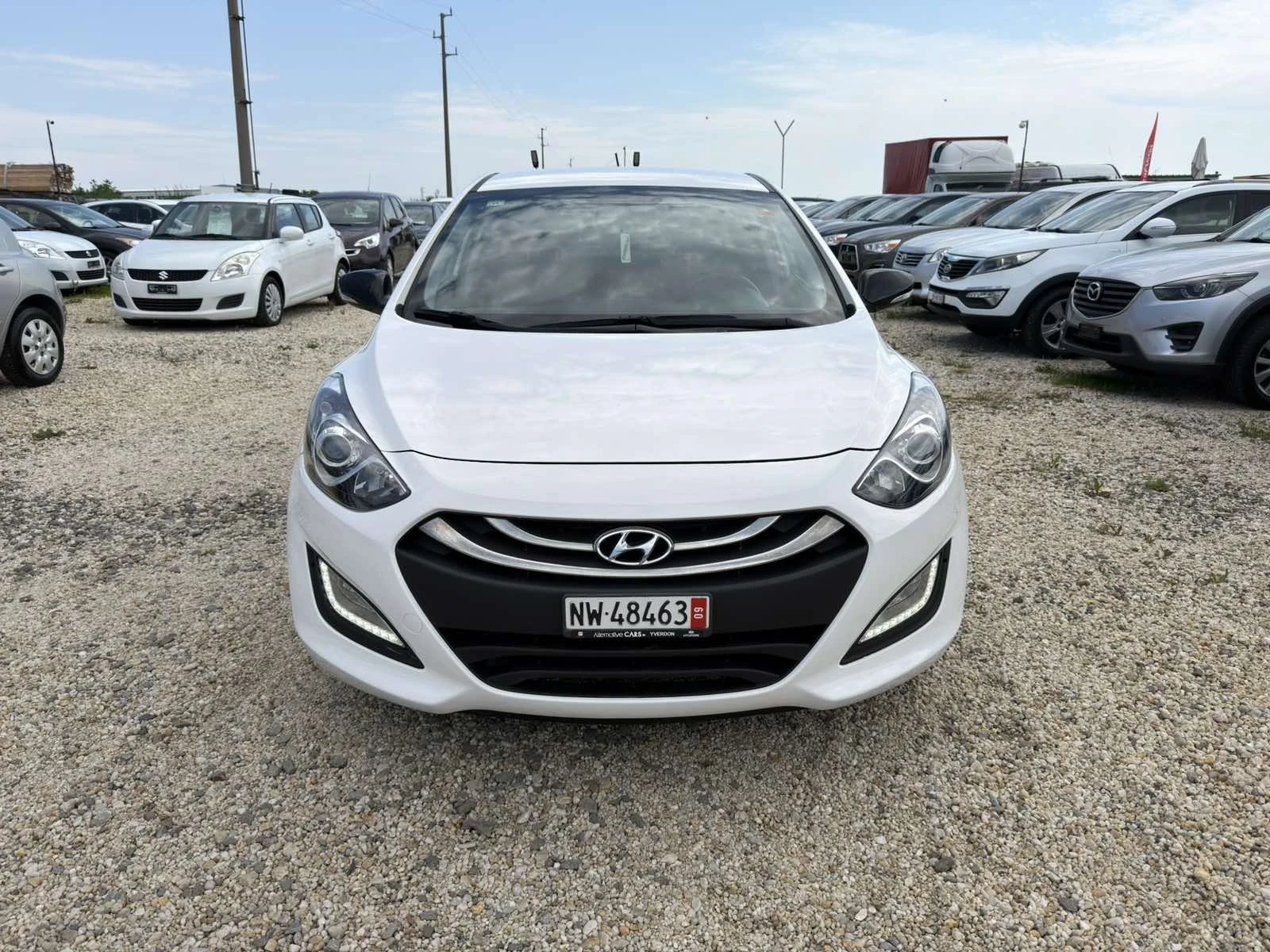 Hyundai I30 1.6i Swiss, снимка 3 - Автомобили и джипове - 54511539