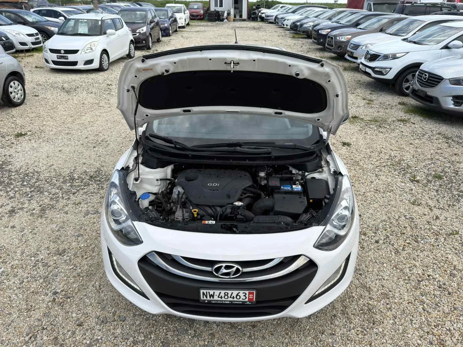 Hyundai I30 1.6i Swiss, снимка 4 - Автомобили и джипове - 54511539