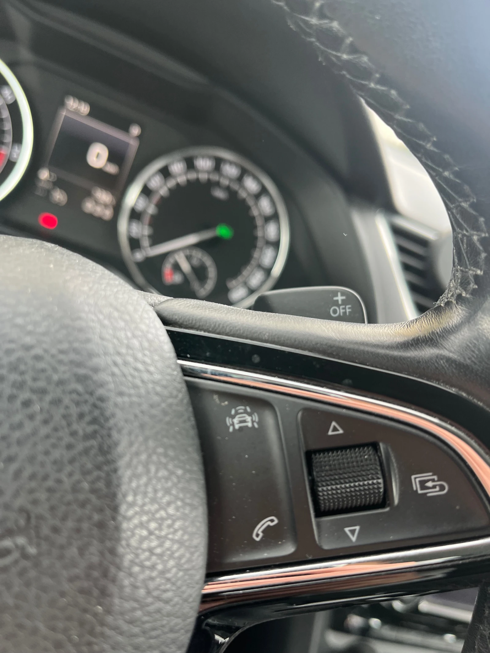 Skoda Superb, снимка 12 - Автомобили и джипове - 54708673