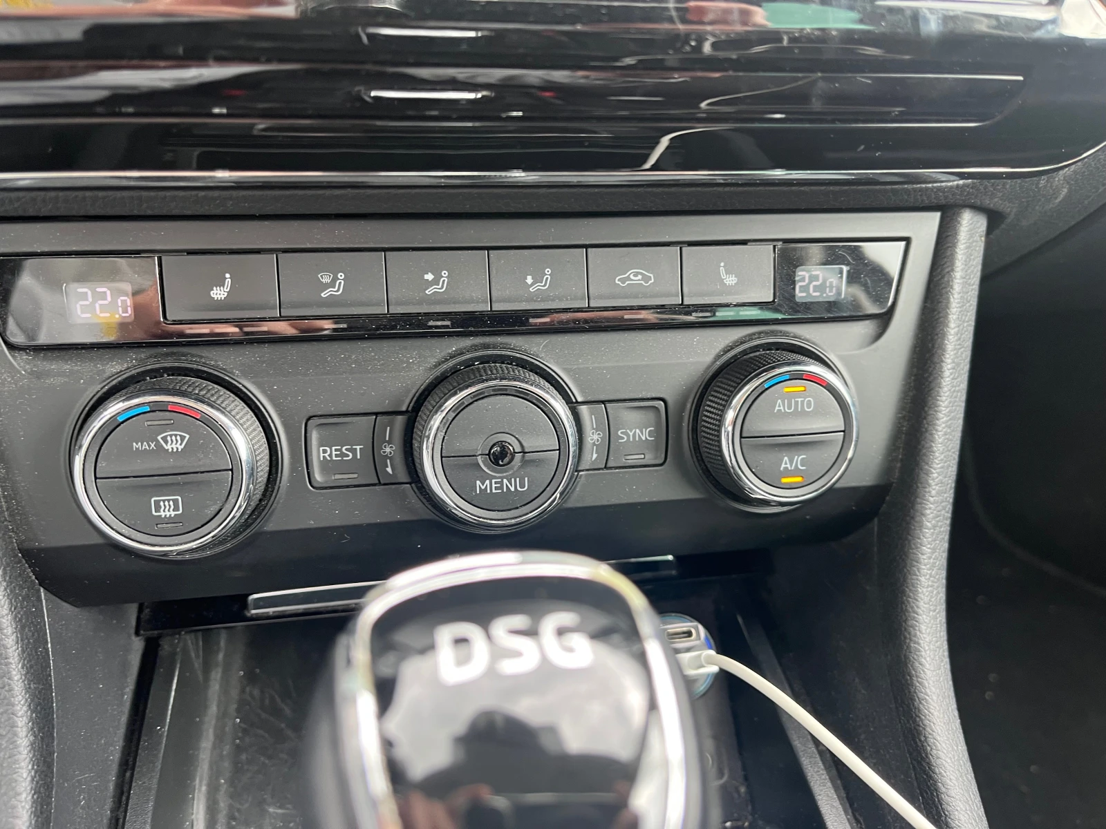 Skoda Superb, снимка 13 - Автомобили и джипове - 54708673