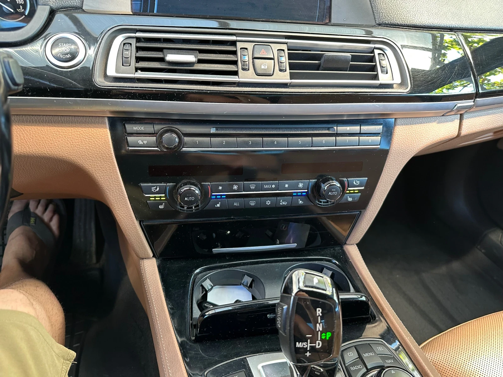 BMW 740 740xd M pack, снимка 11 - Автомобили и джипове - 54756069
