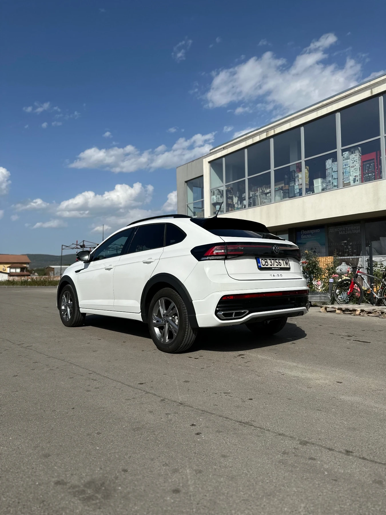 VW Taigo R-Line 1.5, снимка 5 - Автомобили и джипове - 54958449