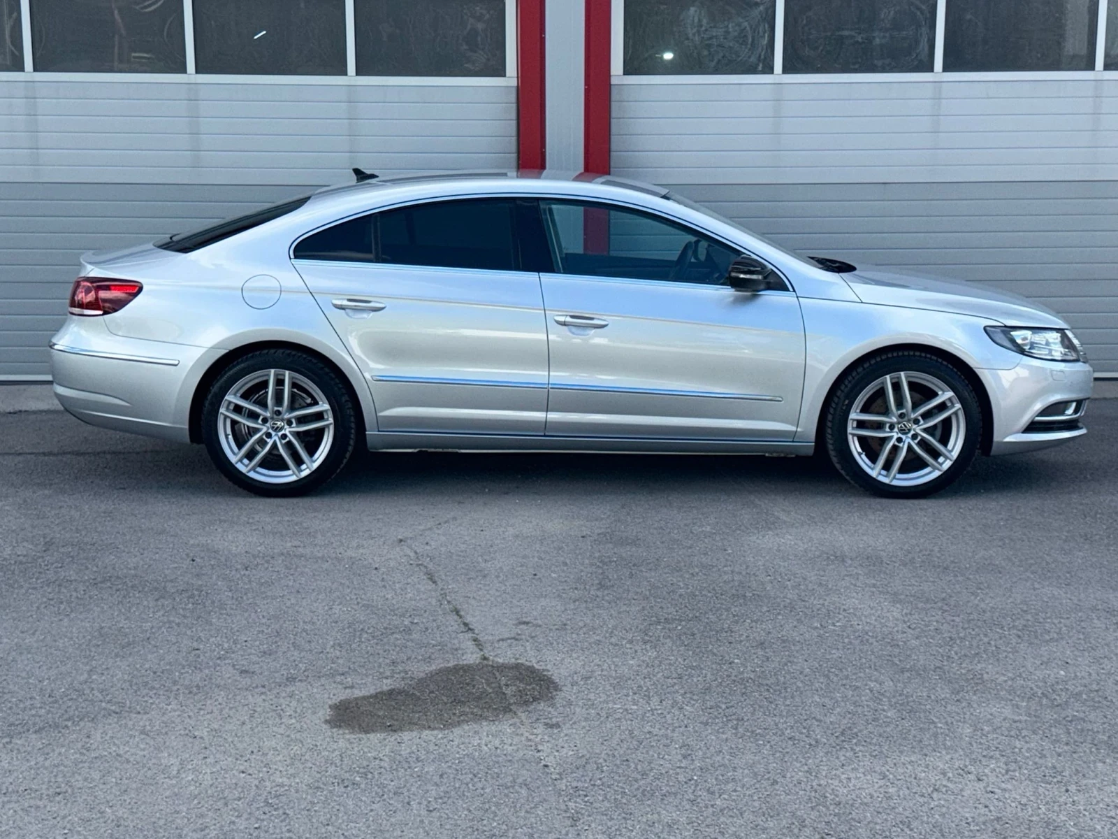 VW CC 2.0TDI NAVI KLIMATRONIK 6-SPEED EVRO 5B ЛИЗИНГ!!!, снимка 7 - Автомобили и джипове - 54967928