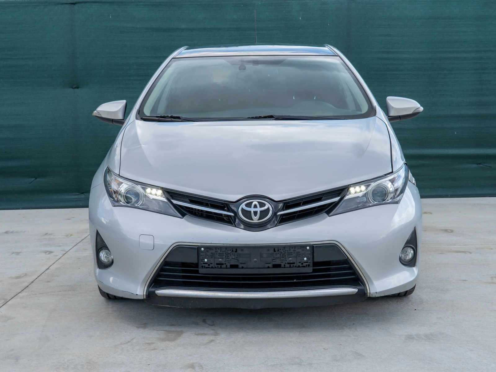 Toyota Auris Panorama  | Mobile.bg � ����������� 2