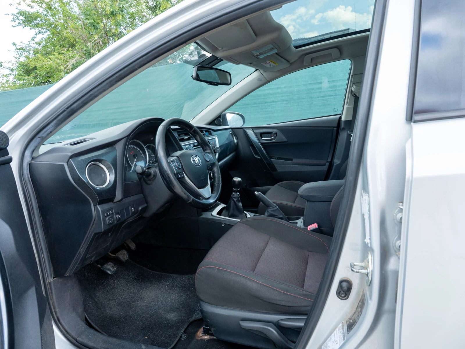 Toyota Auris Panorama  | Mobile.bg � ����������� 9