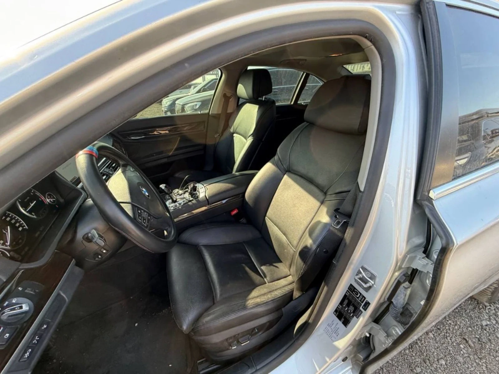 BMW 730 2011г.ФУЛ ЕКСТРИ , снимка 5 - Автомобили и джипове - 55401375