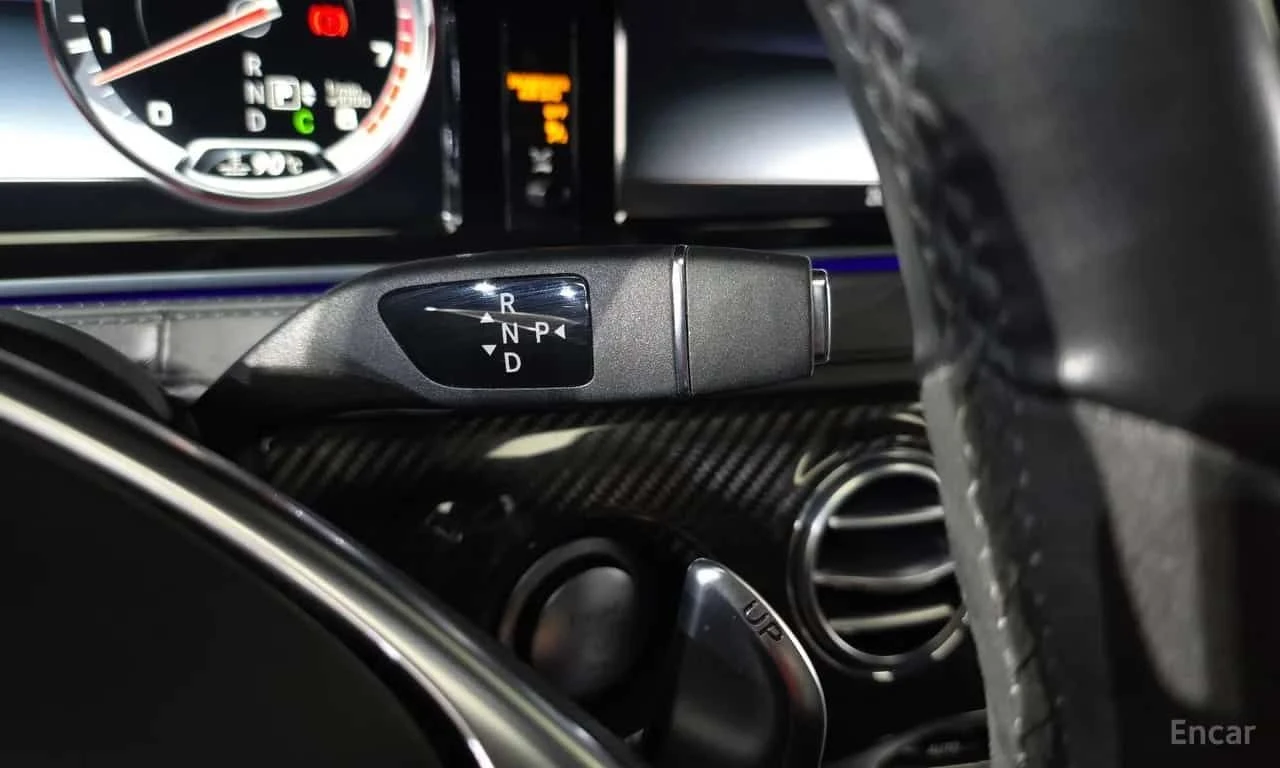 Mercedes-Benz S 63 AMG * 4MATIC * ОПЦИЯ ЗА ФИНАНСИРАНЕ, снимка 9 - Автомобили и джипове - 55619626