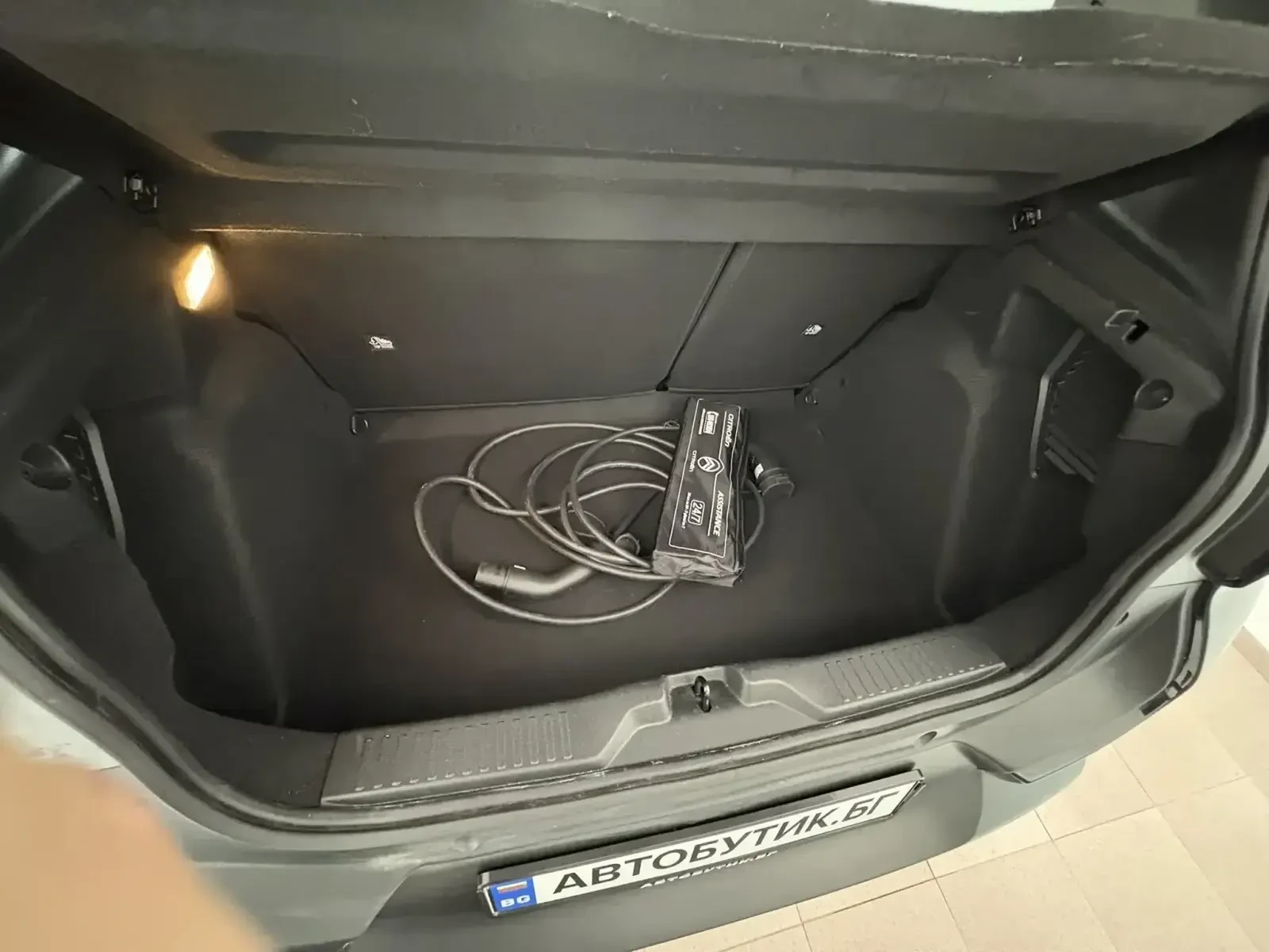 Citroen C3 е-C3 MAXКамера | CarPlay| Android Auto | 17" |, снимка 13 - Автомобили и джипове - 55783728