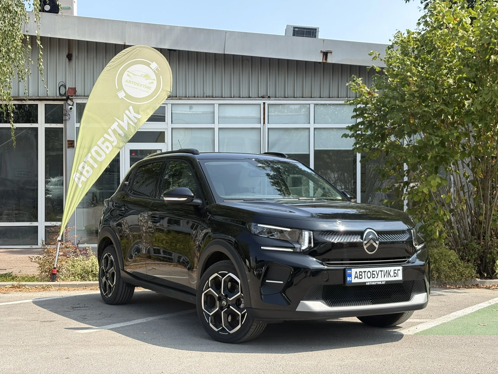 Citroen C3 е-C3 MAXКамера | CarPlay| Android Auto | 17" |