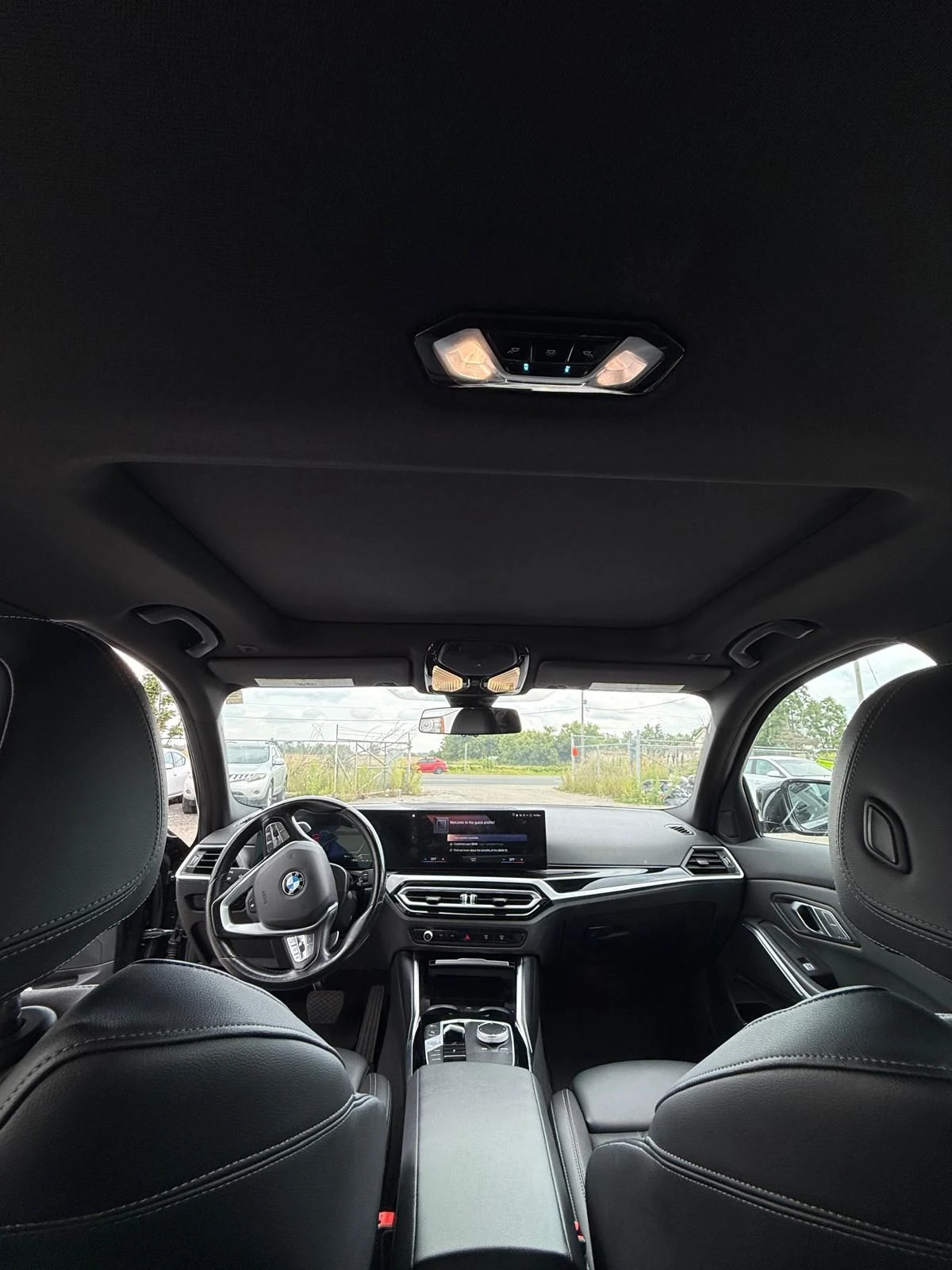 BMW 330 330i xDrive, снимка 8 - Автомобили и джипове - 55803971