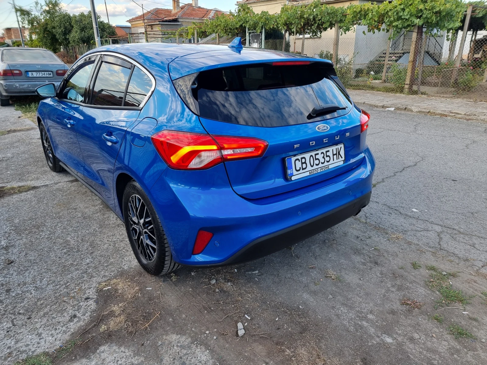 Ford Focus 1.0 ecoBoost, снимка 7 - Автомобили и джипове - 56215431