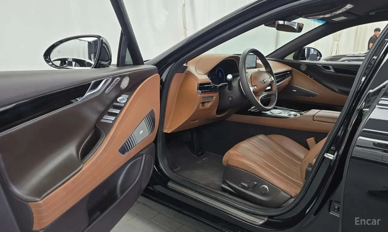 Genesis G80 2.5 Turbo AWD , снимка 10 - Автомобили и джипове - 56295048