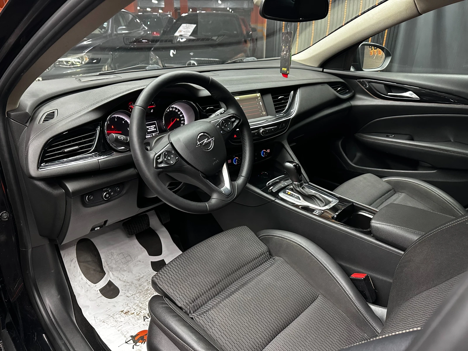 Opel Insignia 2.0d 170 �.�.  | Mobile.bg � ����������� 7