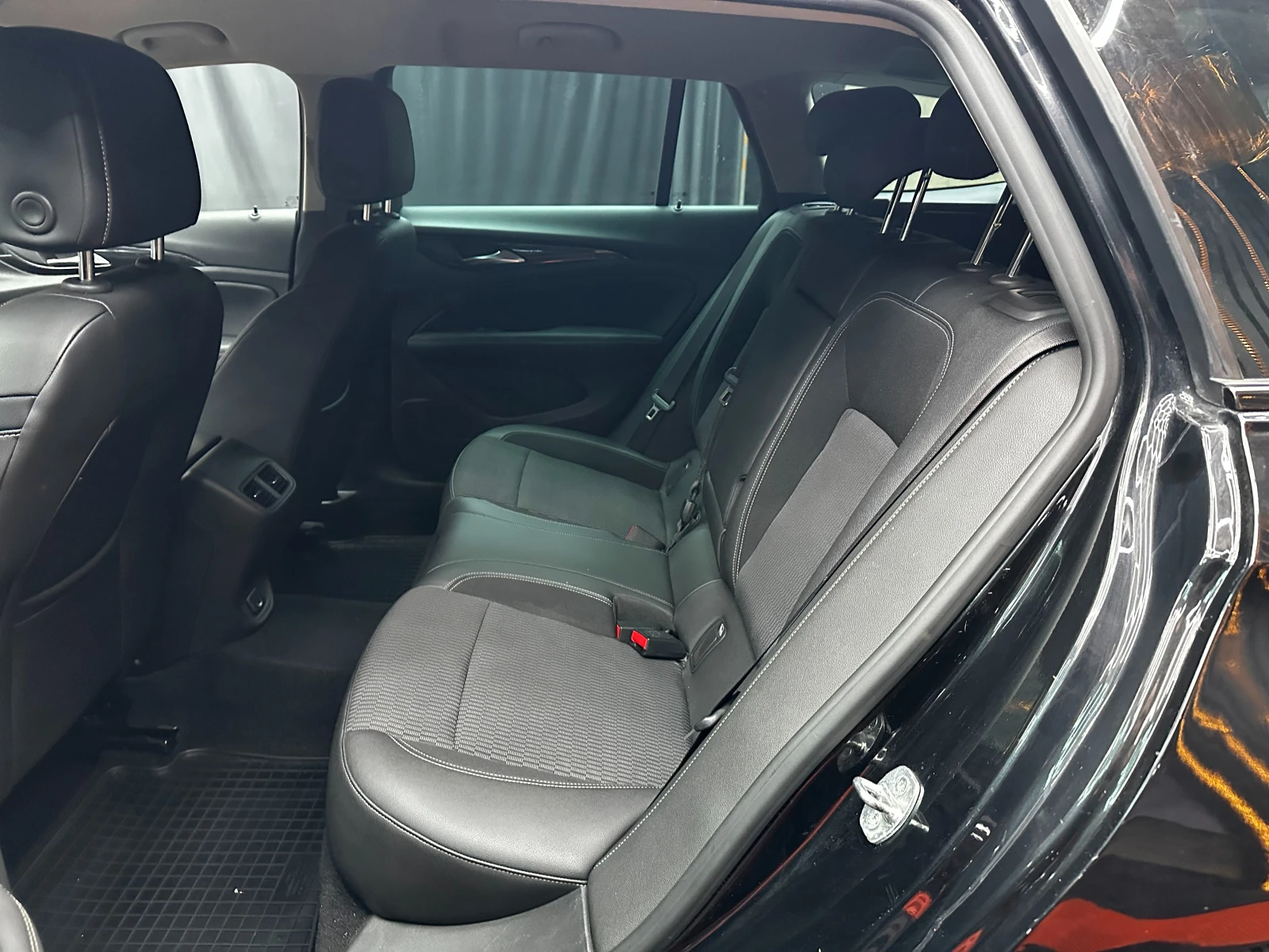 Opel Insignia 2.0d 170 �.�.  | Mobile.bg � ����������� 8