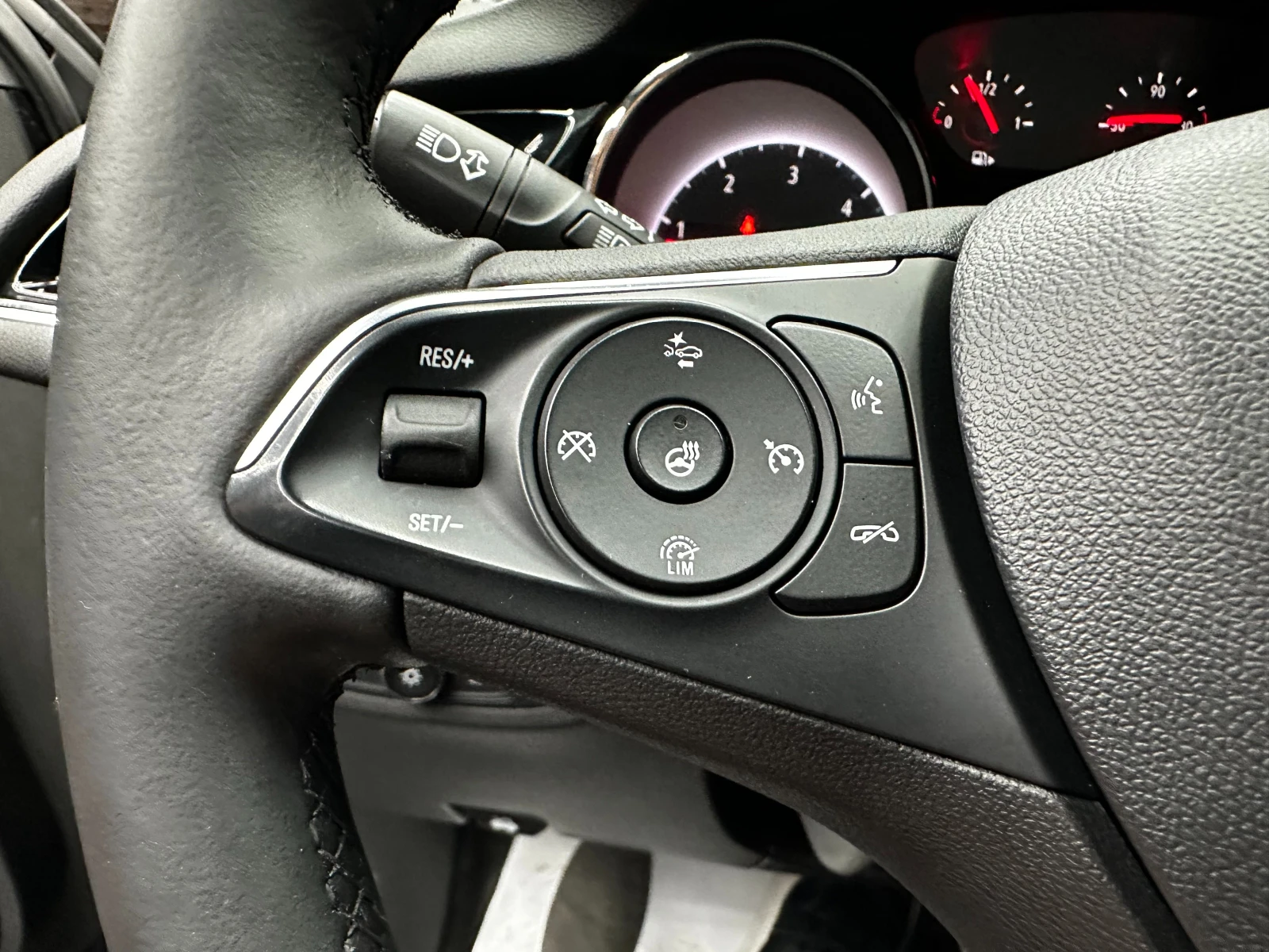 Opel Insignia 2.0d 170 �.�.  | Mobile.bg � ����������� 14