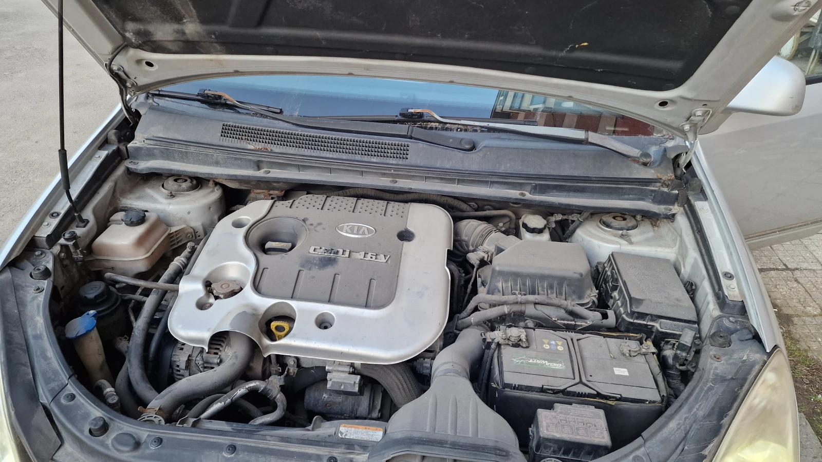 Kia Carens, снимка 7 - Автомобили и джипове - 56542651