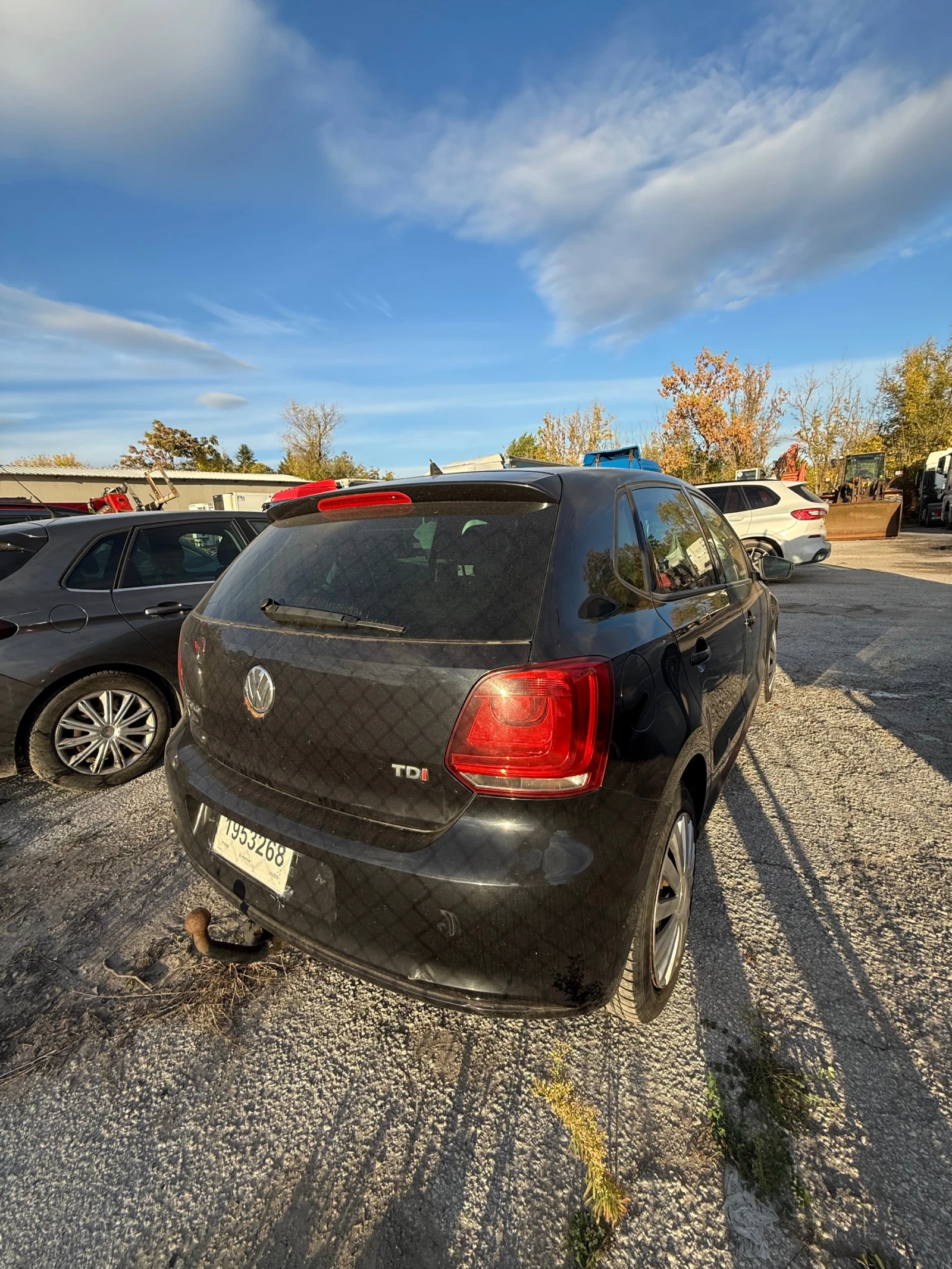VW Polo 1.6 TDI, снимка 4 - Автомобили и джипове - 56601847