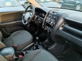 Kia Sportage 2.0, снимка 9