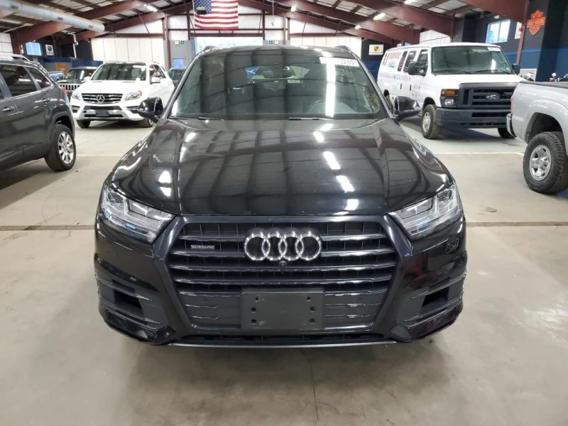 Audi Q7, снимка 5 - Автомобили и джипове - 48728303