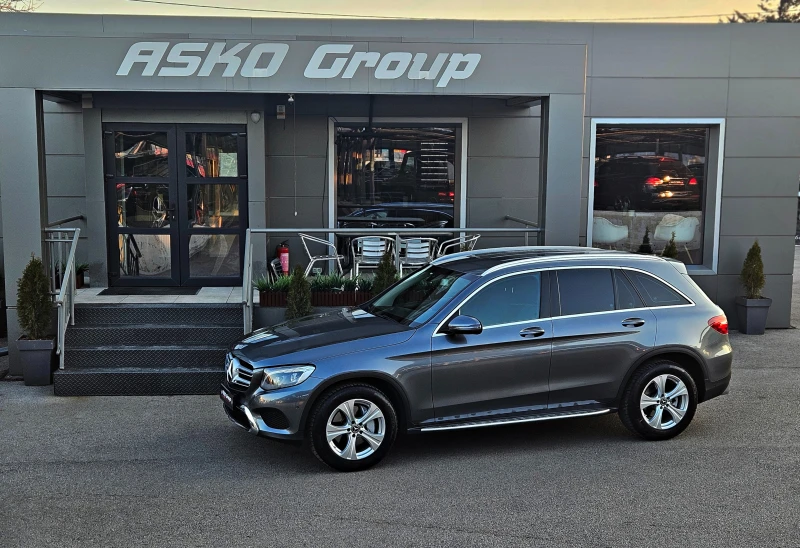 Mercedes-Benz GLC 220 AMG/4MATIC/GERMANY/LED/INTEL LIGHTS/SIGN ASSYST/LI, снимка 17 - Автомобили и джипове - 49059062