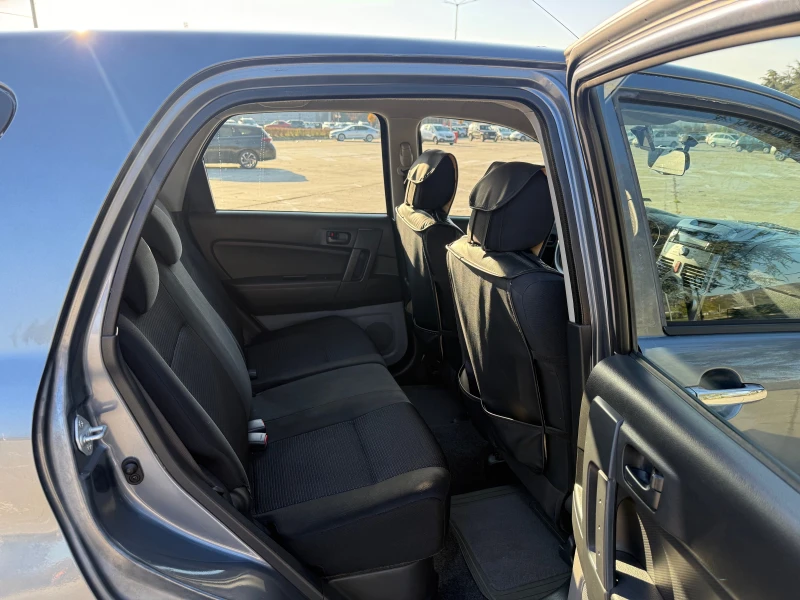 Daihatsu Terios 1.3///VVTi///4x4/// , снимка 11 - Автомобили и джипове - 52423662