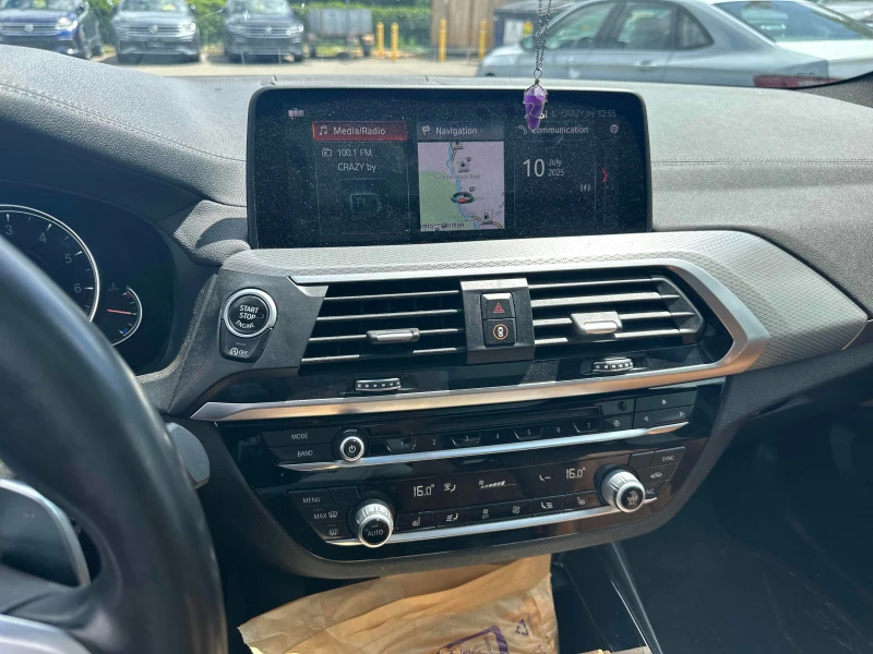 BMW X3 M40i XDRIVE/KEYLESS/KAMEPA/LANE ASSIST/PANO, снимка 11 - Автомобили и джипове - 52835485