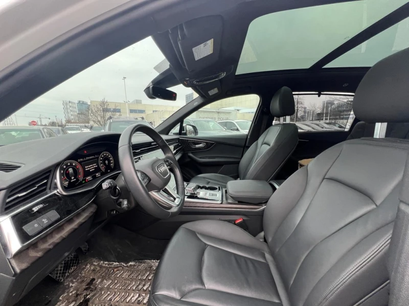 Audi Q7  Komfort | Панорама | 7 Места |  Сервизна История , снимка 7 - Автомобили и джипове - 53542544