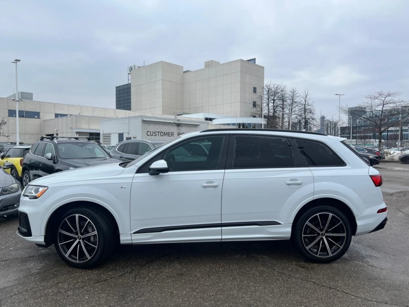 Audi Q7  Komfort | Панорама | 7 Места |  Сервизна История , снимка 3 - Автомобили и джипове - 53542544