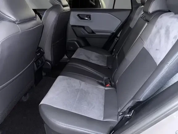 Toyota Rav4 2.5 Hybrid = Style = Гаранция, снимка 11 - Автомобили и джипове - 55736058