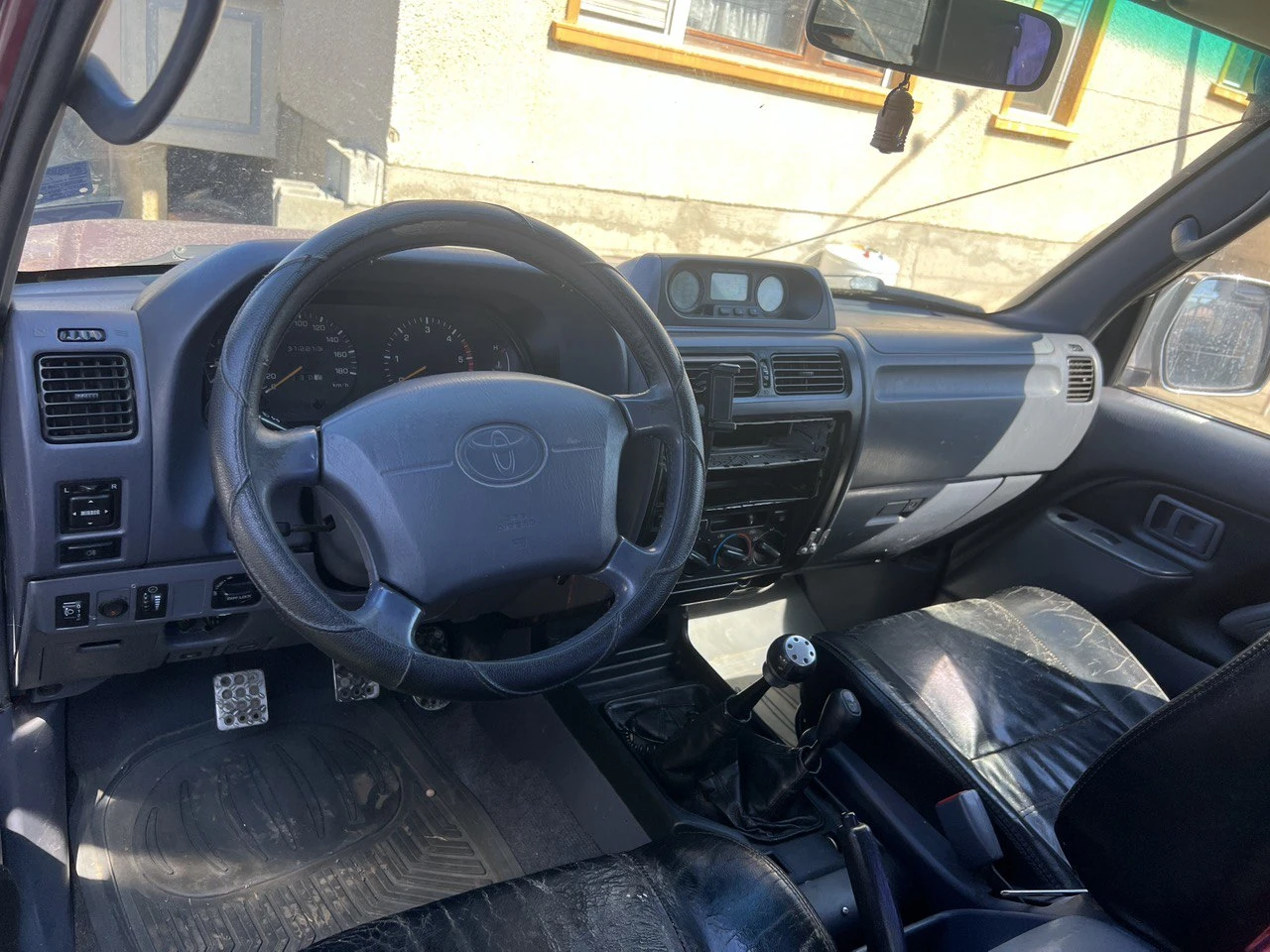 Toyota Land cruiser  - изображение 4