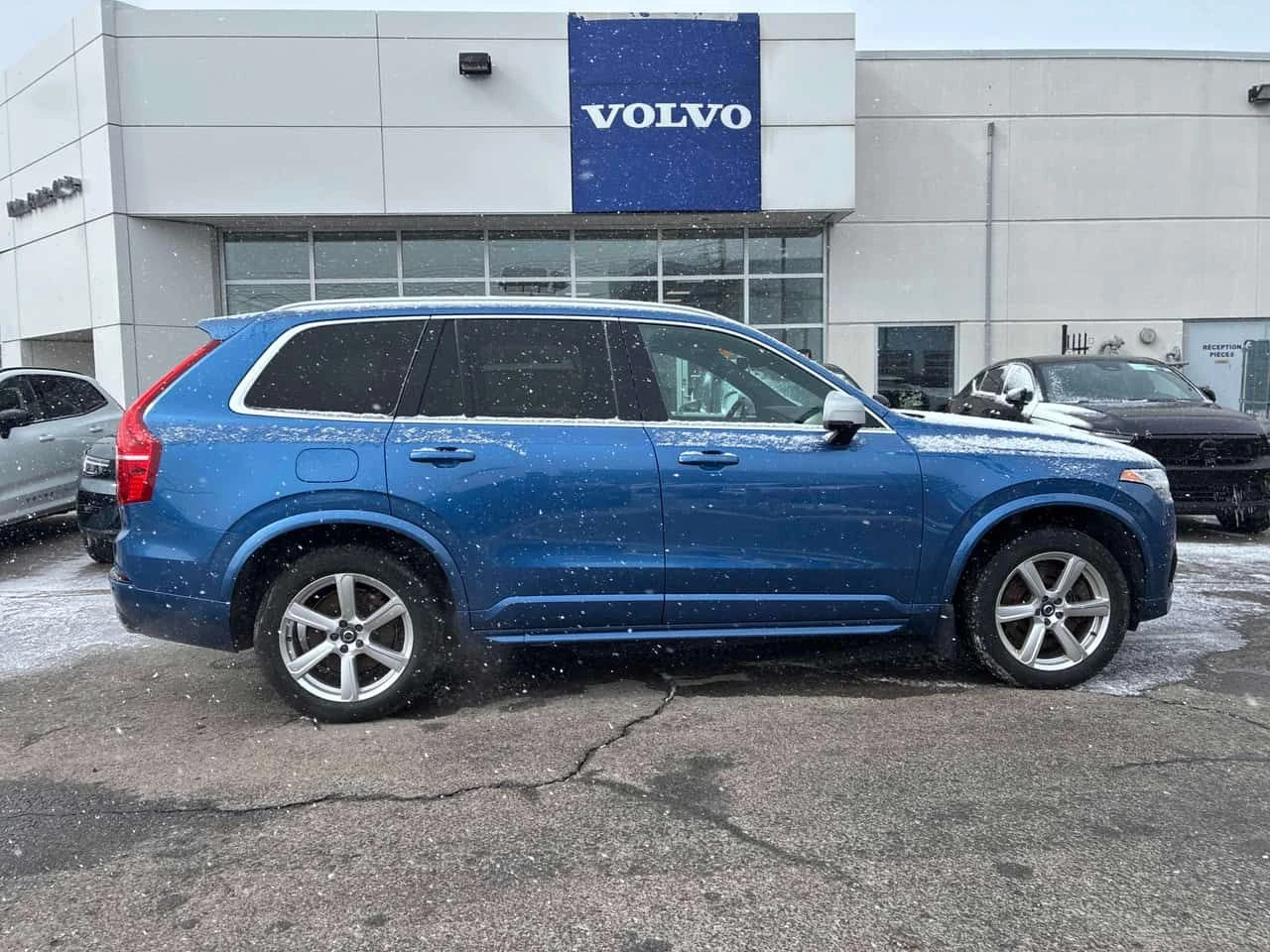 Volvo Xc90 * R Design * CARFAX * ЦЕНА ДО БГ, снимка 3 - Автомобили и джипове - 53894360