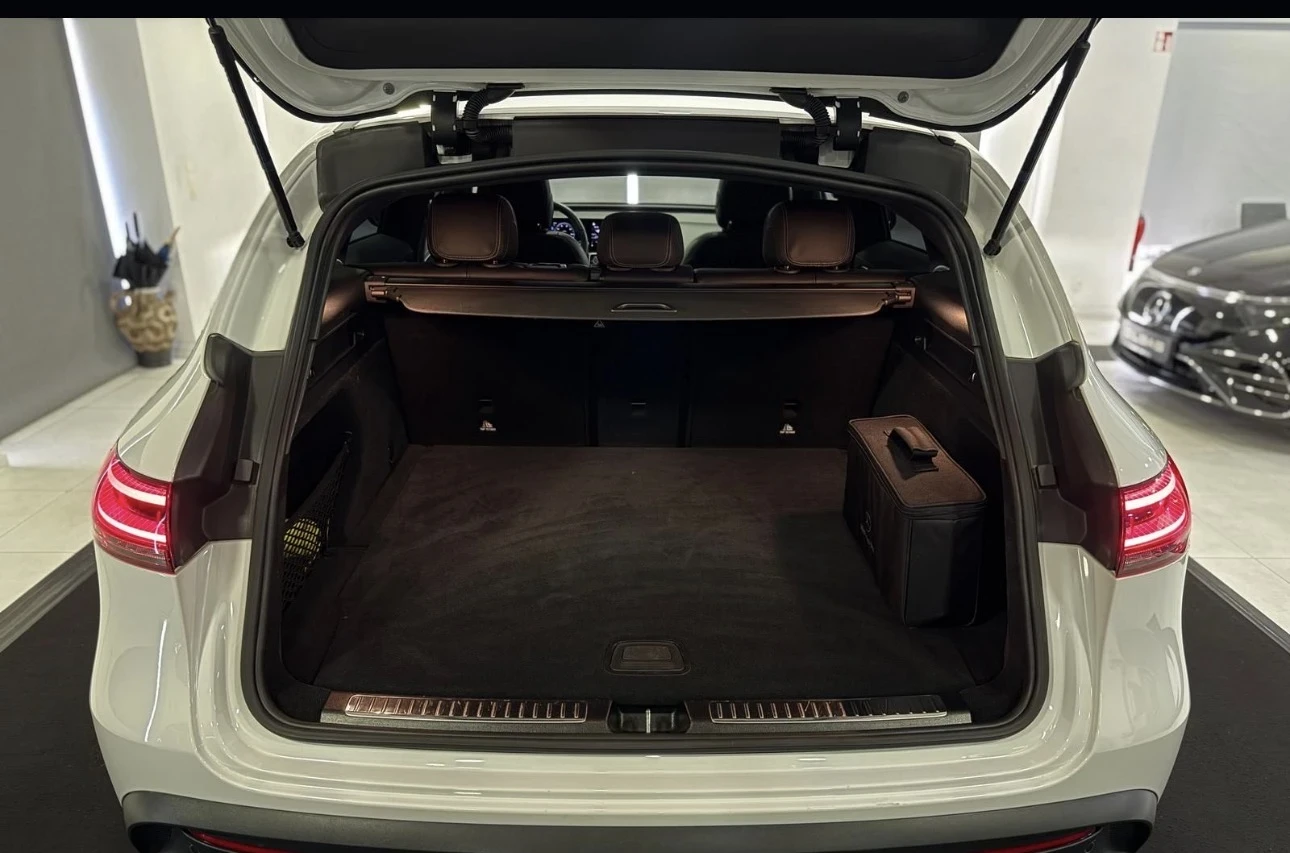 Mercedes-Benz EQC 400 4М 21  Dist HUD, снимка 11 - Автомобили и джипове - 54184486