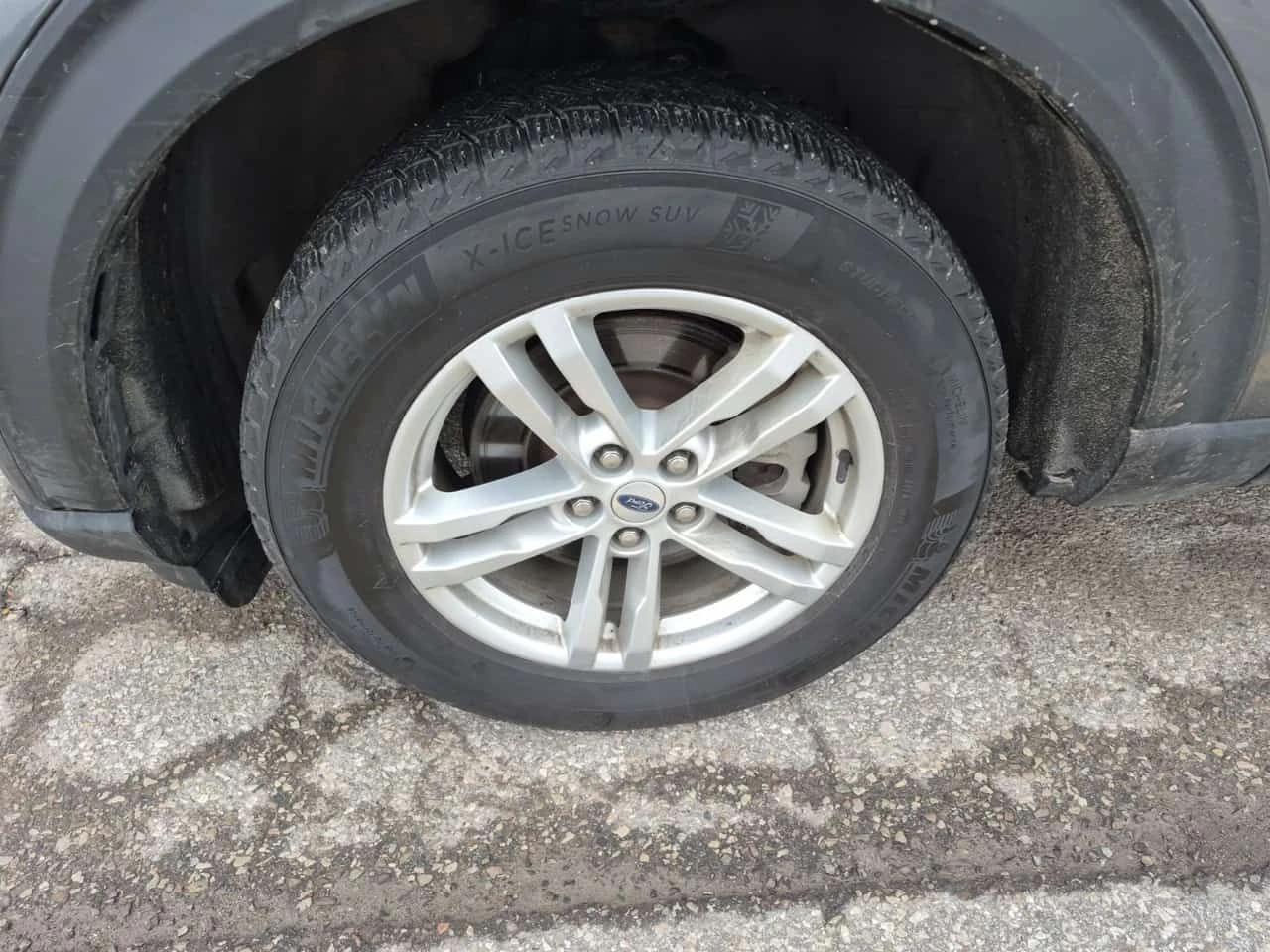 Ford Explorer * XLT * АВТОКРЕДИТ БЕЗ ПЪРВОНАЧАЛНА ВНОСКА * , снимка 7 - Автомобили и джипове - 54605585