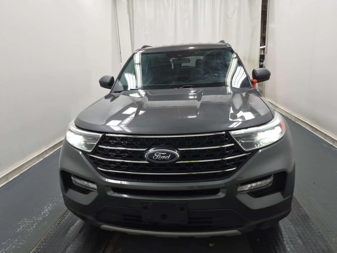 Ford Explorer * XLT * АВТОКРЕДИТ БЕЗ ПЪРВОНАЧАЛНА ВНОСКА * , снимка 6 - Автомобили и джипове - 54605585