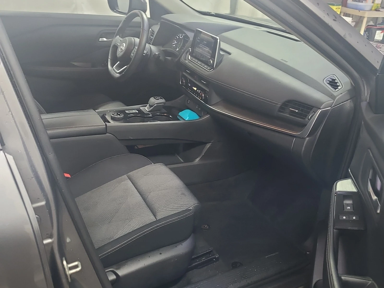 Nissan Rogue KEYLESS* BLIND SPOT* ПОДГРЕВ* ПАНОРАМА, снимка 14 - Автомобили и джипове - 55120628