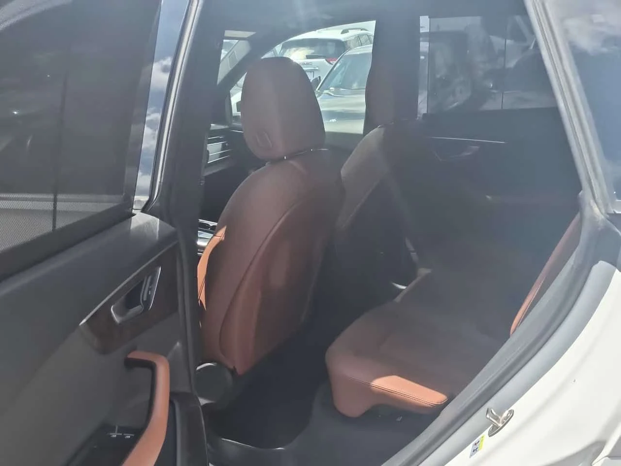 Audi Q8 Technik | CARFAX | ���������� ��� ������������  | Mobile.bg � ����������� 11