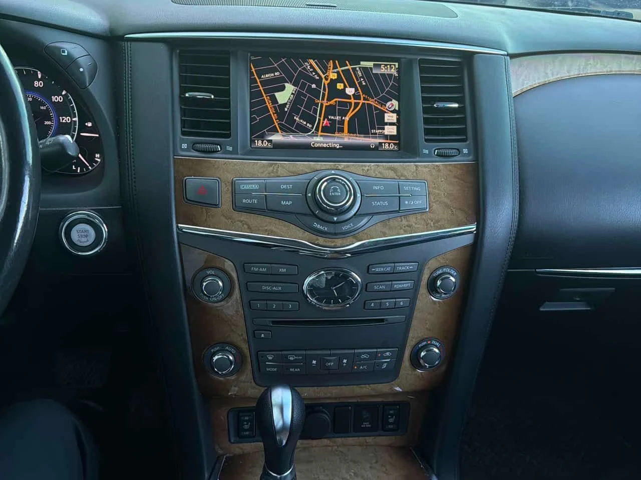 Infiniti QX56 * 7 passenger * АВТОКРЕДИТ БЕЗ ПЪРВОНАЧАЛНА ВНОСКА, снимка 9 - Автомобили и джипове - 55528591