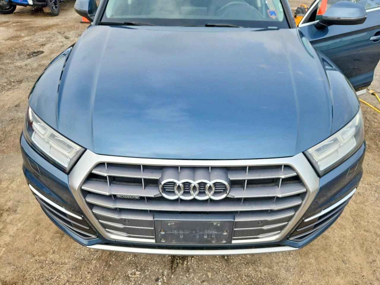 Audi Q5 2.0l Premium Plus, снимка 12 - Автомобили и джипове - 55802914