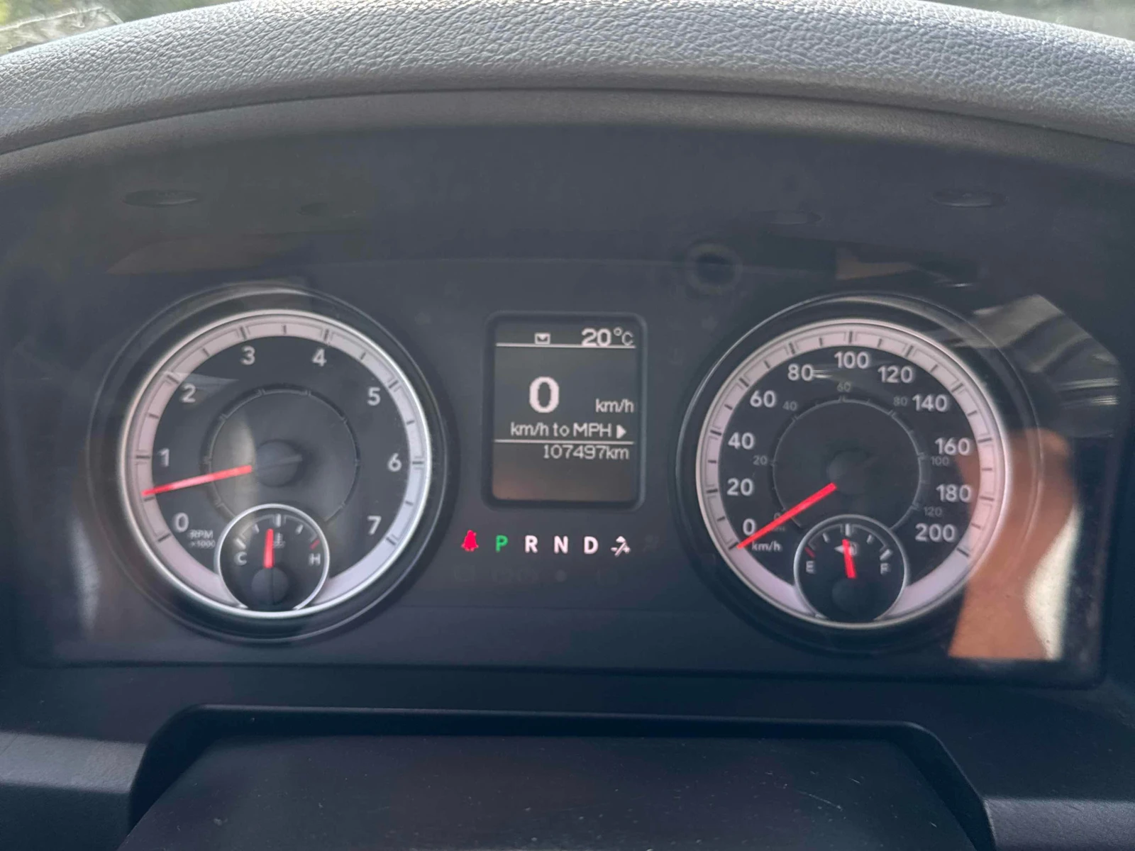 Dodge RAM 1500 * Express * CARFAX * БЕЗ ПЪРВОНАЧАЛНА ВНОСКА, снимка 8 - Автомобили и джипове - 55912643