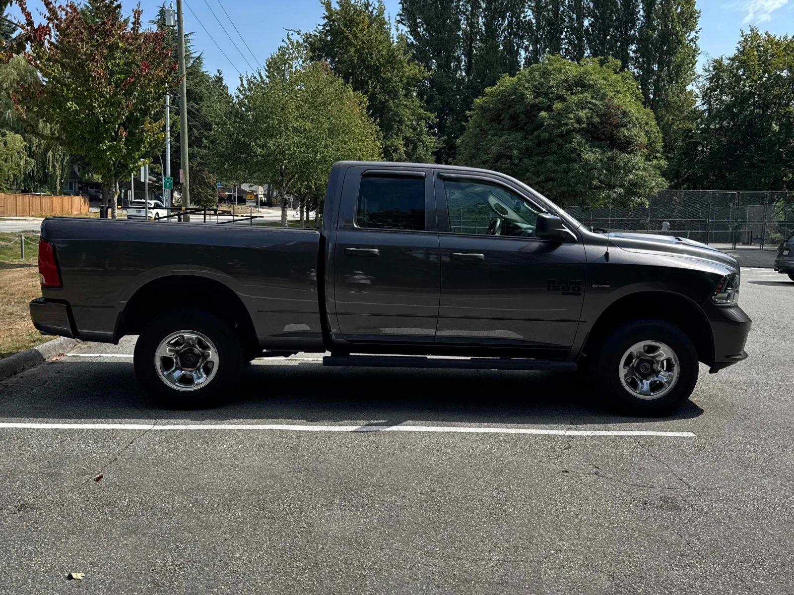 Dodge RAM 1500 * Express * CARFAX * БЕЗ ПЪРВОНАЧАЛНА ВНОСКА, снимка 3 - Автомобили и джипове - 55912643