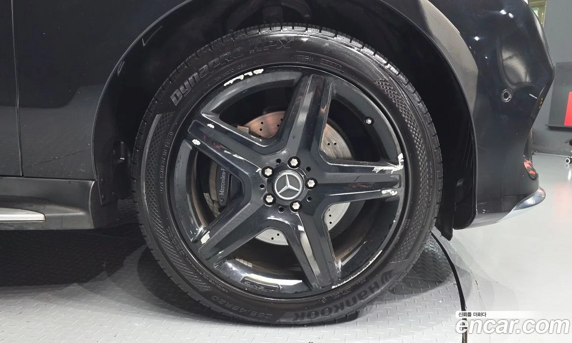 Mercedes-Benz GLE GLE350 d 4MATIC, снимка 6 - Автомобили и джипове - 56117484