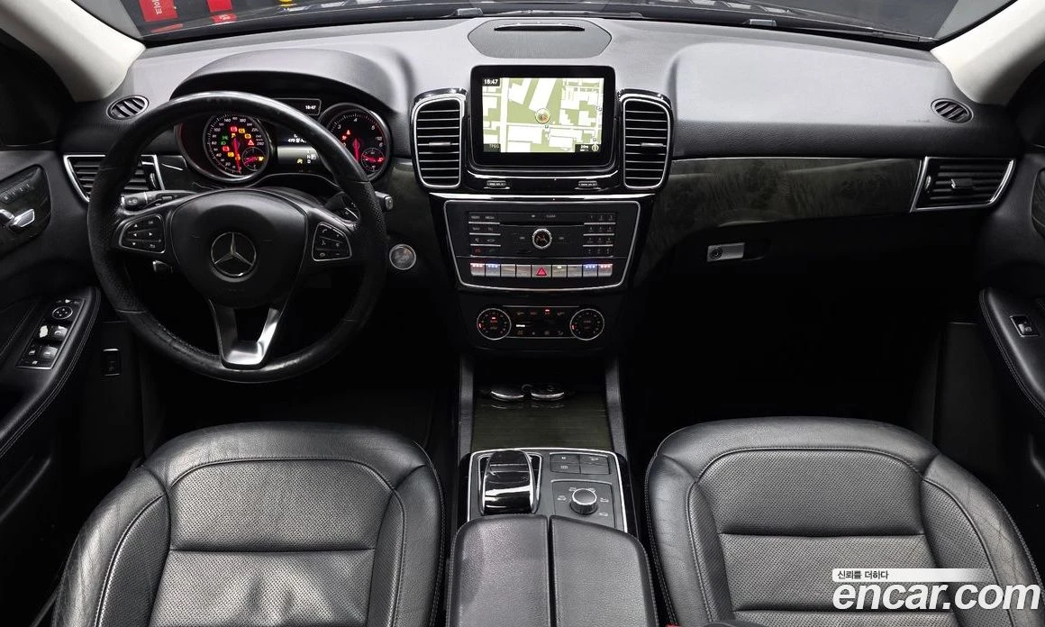 Mercedes-Benz GLE GLE350 d 4MATIC, снимка 9 - Автомобили и джипове - 56117484