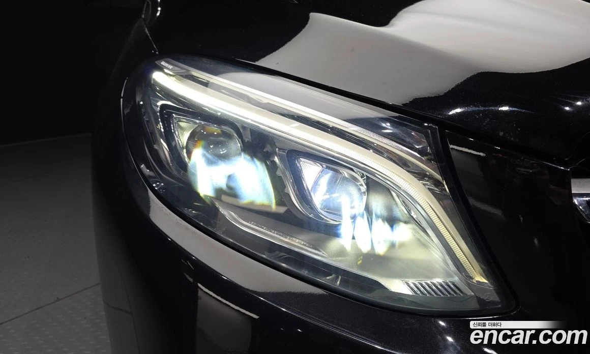 Mercedes-Benz GLE GLE350 d 4MATIC, снимка 7 - Автомобили и джипове - 56117484