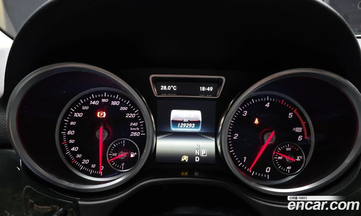 Mercedes-Benz GLE GLE350 d 4MATIC, снимка 10 - Автомобили и джипове - 56117484