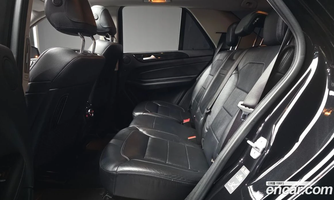 Mercedes-Benz GLE GLE350 d 4MATIC, снимка 17 - Автомобили и джипове - 56117484