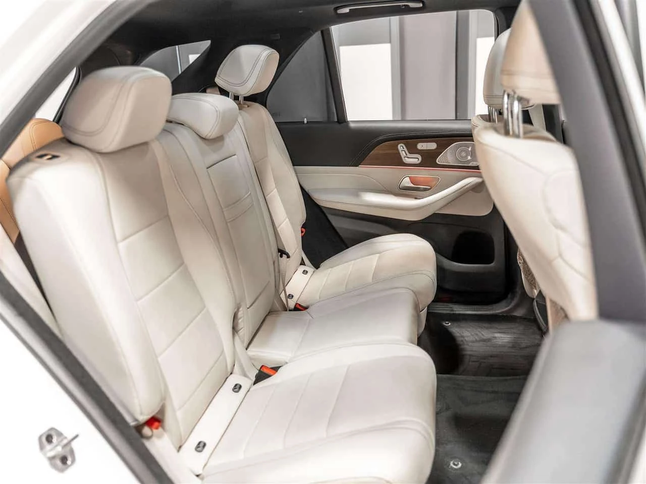 Mercedes-Benz GLE 450 AMG * 7 ������ * 2022 * BURMESTER * 360 * CARFAX * | Mobile.bg � ����������� 11
