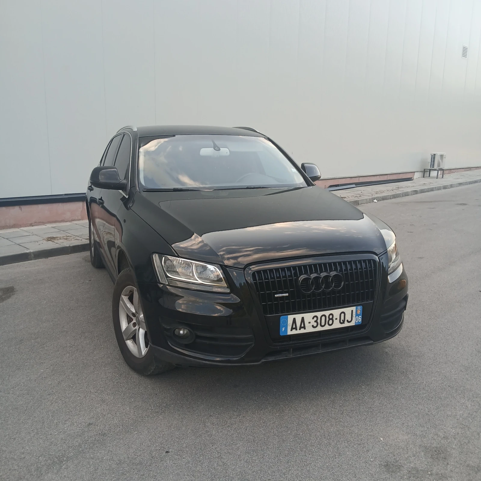 Audi Q5 NAVI QUATTRO KOJA , снимка 4 - Автомобили и джипове - 56550289