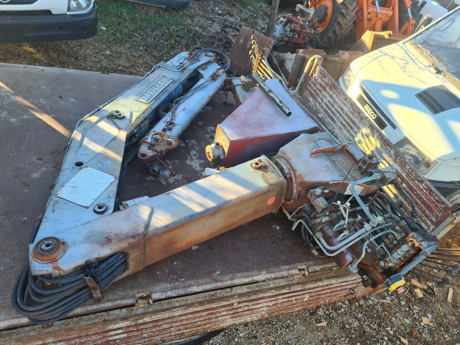 Iveco Daily Кран за камион до 7.5т, снимка 1